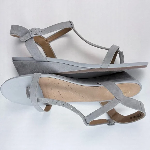 Clarks Artisan Women's Suede Wedge Sandals size 12 - Picture 3 of 4